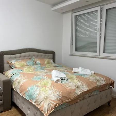 Apartmani Imperial Novi Pazar Exterior photo