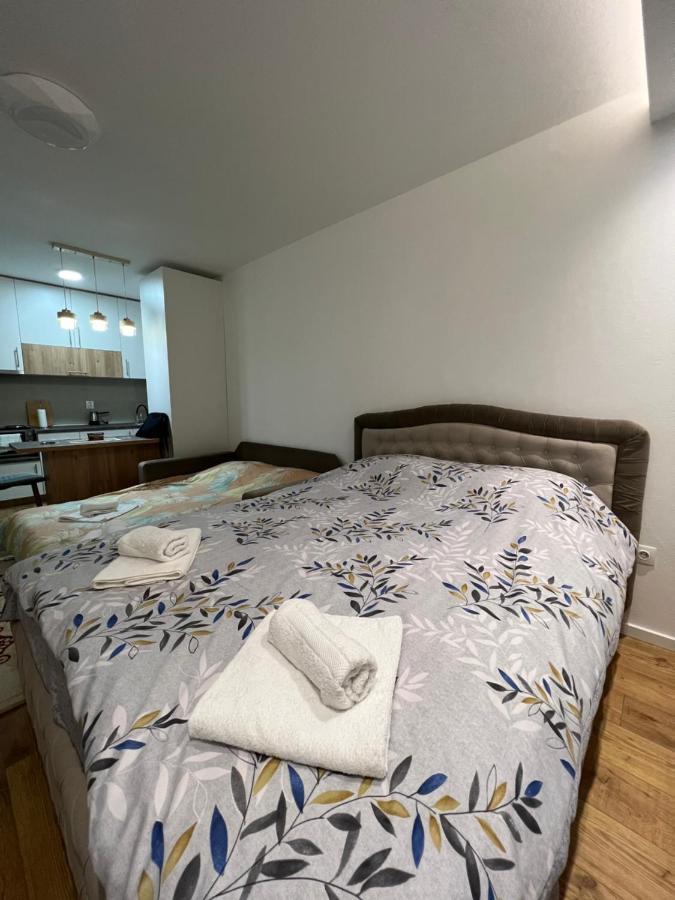 Imperial Apartment *